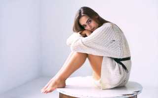 Женские свитера: одни из самых модных фасонов этого года, свитера с вырезами и высокой горловиной или оверсайз крупной вязкой?