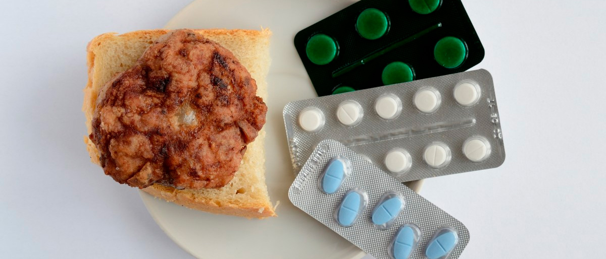 Таблетки и еда